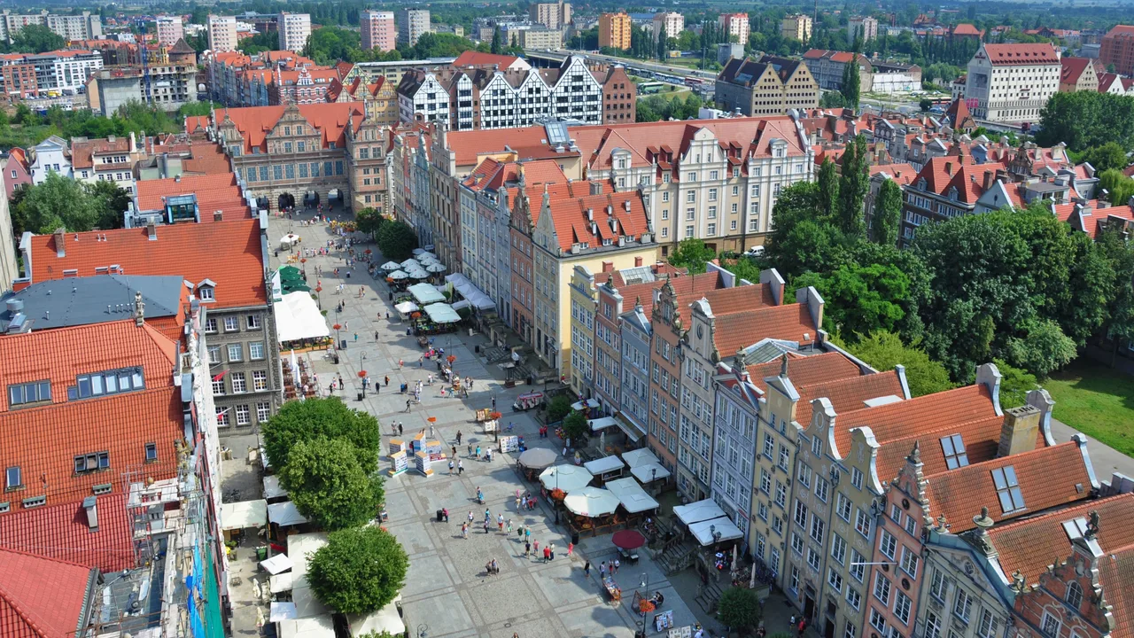 Pomorze gra cały sezon, nie jeden weekend. Scena Trójmiasta od środka
